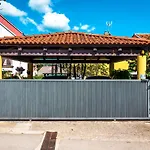 Grguric Апартаменты Корнич