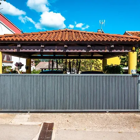 Grguric Apartman Kornic