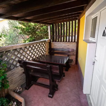 Grguric Apartman Kornic
